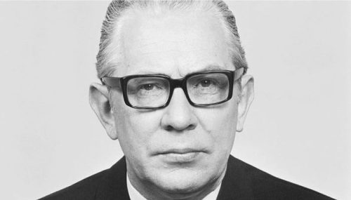 Kai Uwe von Hassel Haus Portrait